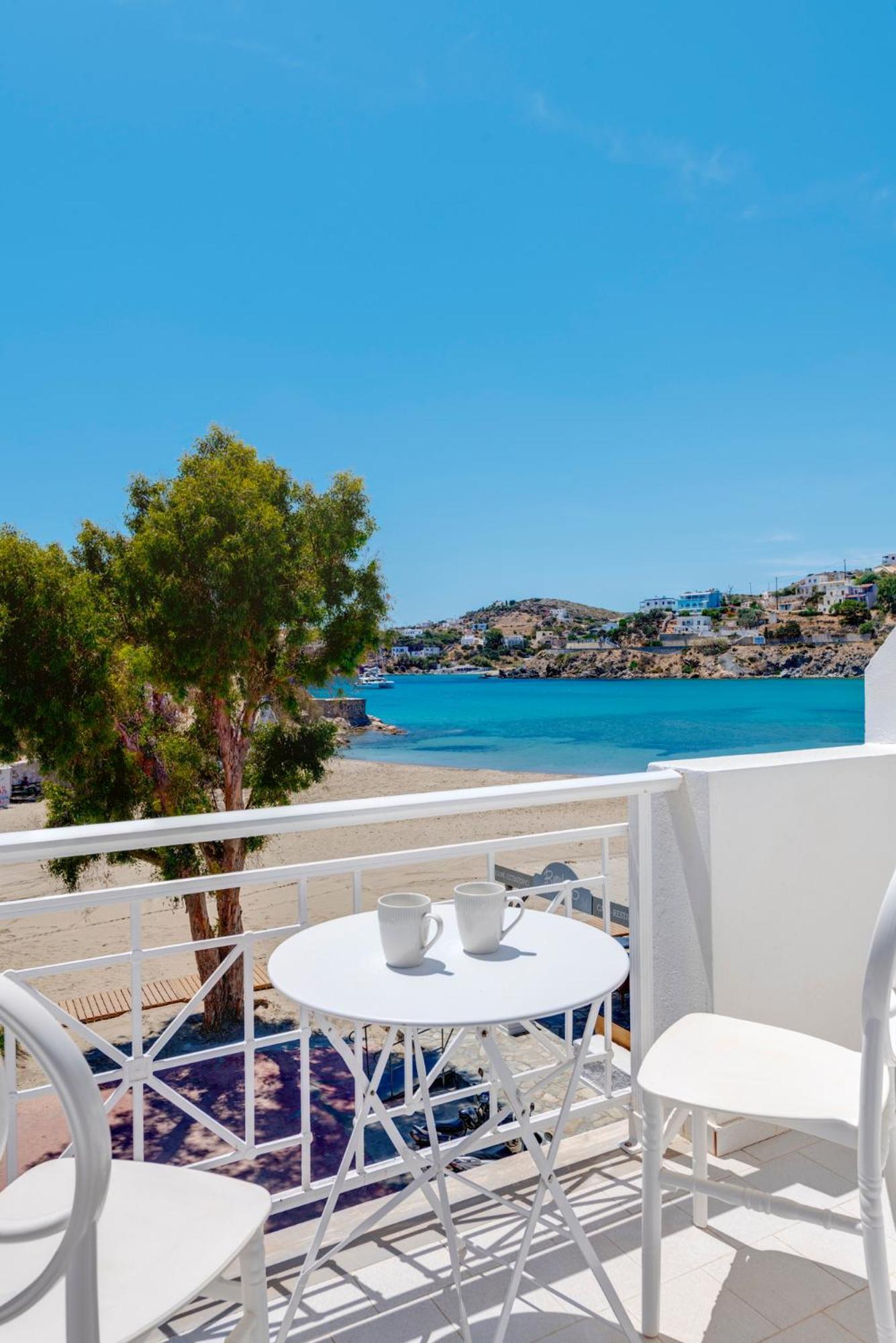 Hotel Kamelo Vári 외부 사진