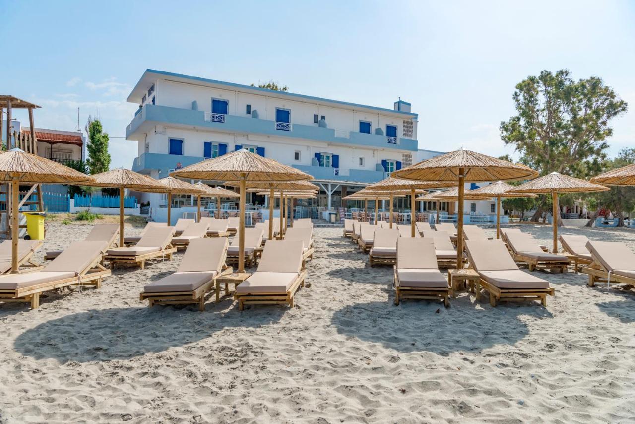 Hotel Kamelo Vári 외부 사진